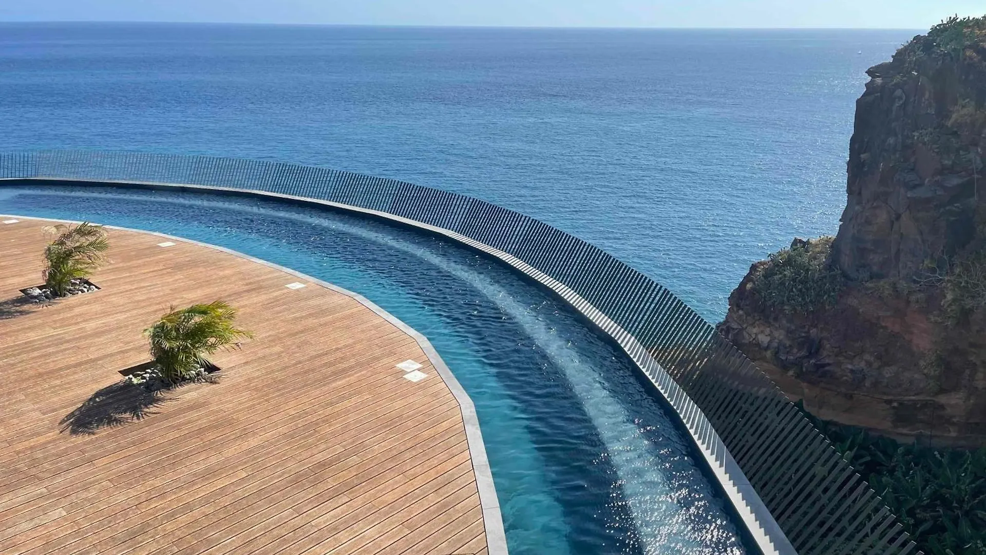 Apartmán Oceanfront Elegance Madeira Retreat Câmara de Lobos 0*,  Portugalsko