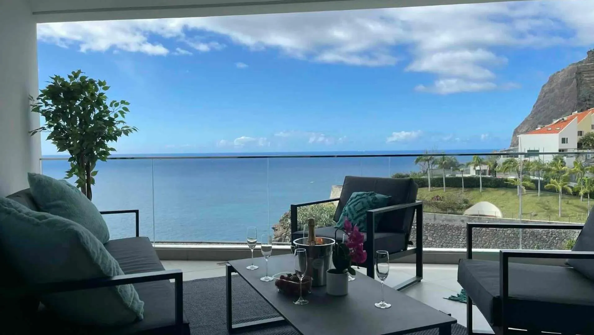 Apartmán Oceanfront Elegance Madeira Retreat Câmara de Lobos
